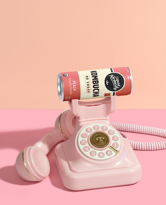 Ring ring! Kombucha’s calling ;) Peachy keen and oh-so refreshing, every sip of our peach-flavored kombucha is a taste of summer. Indulge in the sweet, tangy goodness 🍑✨⁠
⁠
#booch #kombucha #peach #healthandwellness